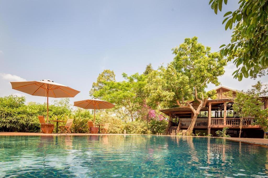 Hotel Le Relais de Chhlong à Kratie Extérieur photo